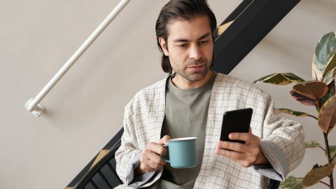 Haz cuentas y revisa la salud de tus finanzas para determinar si es buena idea retirarte más joven.