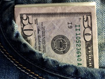 Búsqueda de empleo: los 6 mejores empleos con salarios de más de $60  dólares la hora - Solo Dinero