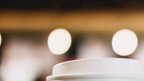 Starbucks sortea más de mil tarjetas de regalo para sus clientes más fieles.