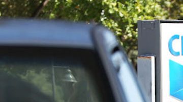 En lo que va del año, en promedio el precio de la gasolina ha subido 50 centavos de dólar por galón.