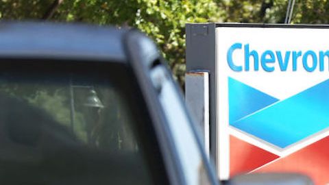 En lo que va del año, en promedio el precio de la gasolina ha subido 50 centavos de dólar por galón.