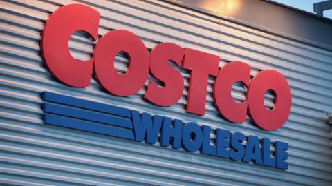 Costco cuenta con amplia variedad de artículos para caballeros a precios bajos.