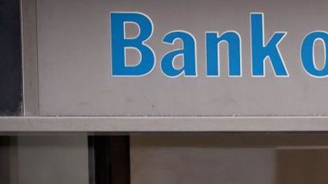 Los bancos suelen sorprender con comisiones inesperadas.
