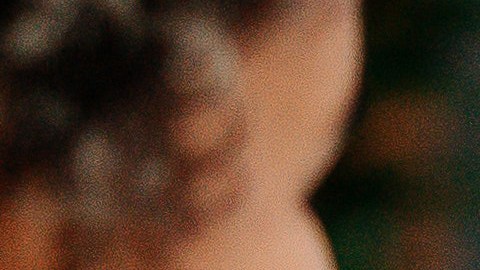 Hace años quedó atrás la idea de que un currículum debe tener muchas páginas. ¡Olvídalo! Un currículum debe ser redactado con información interesante, ve al grano y se conciso.