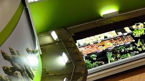 La noticia llegó luego de que miembros del Consejo de la Ciudad de los Ángeles aprobaran una ordenanza, otorgándole este pago temporal vigente por 120 días, lo que permitirá subir los salarios de más de 26,000 trabajadores.
