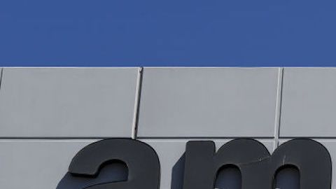 Amazon ofrece sueldos a partir de $15 dólares la hora.