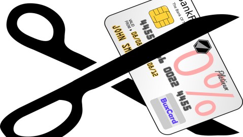 Cortar tarjeta de credito