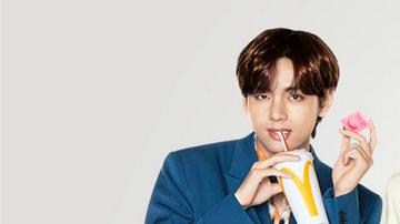 McDonald's lanzó un nuevo menú y una línea de productos en colaboración con la popular banda de K-pop, BTS.