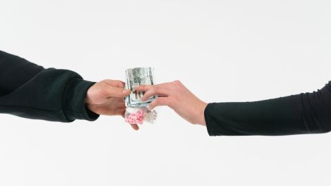 California quiere pagarle a la gente para que ya no se drogue