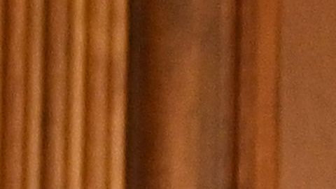 Los representantes Nancy Pelosi y Jim Clyburn presentan el proyecto que evita el cierre de gobierno de Estados Unidos.
