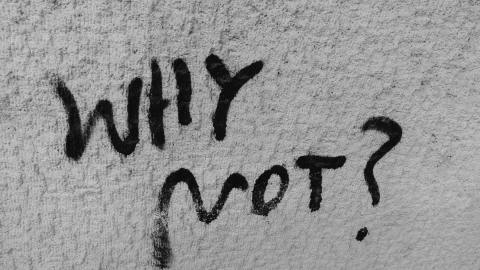 Cuando vayas a invertir, puedes preguntarte "¿por qué no?", y descubrir si tu respuesta es más racional o razonable.