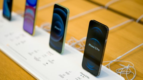 iPhone 13