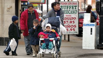 Familia de hispanos en EE.UU.