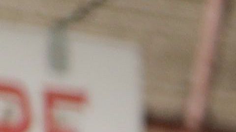 Se mantienen las largas filas en los departamentos del trabajo locales para solicitar el seguro de desempleo.