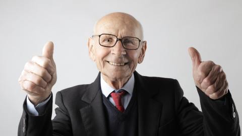 Empleados mayores de 65 años en Estados Unidos