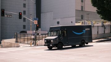 Amazon asegura que sus nuevos conductores de entrega no requieren de experiencia para recibir el bono.