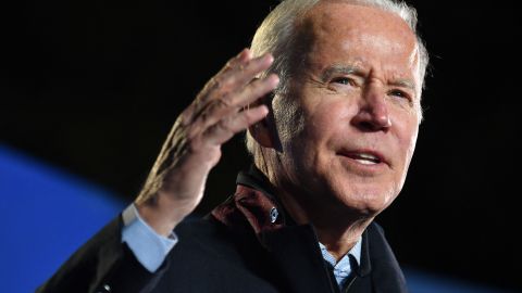 La administración de Joe Biden insiste en una propuesta impositiva que permita que los más ricos de Estados Unidos paguen más impuestos para sus planes presupuestarios.