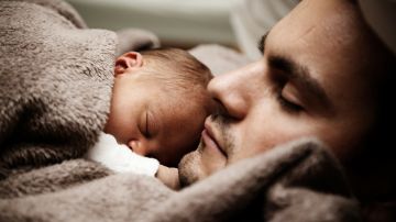 En nueve estados y Washington D.C. los trabajadores pueden disfrutar de los primeros días de su paternidad cuando forman una familia.