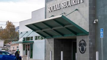 La Administración del Seguro Social podría enviar beneficios más altos en 2022.