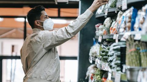 alimentos en supermercado