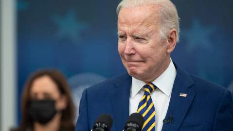 El presidente Joe Biden tuvo una reunión con representantes minoristas para enfrentar la nueva variante Ómicron de Covid-19 durante diciembre.