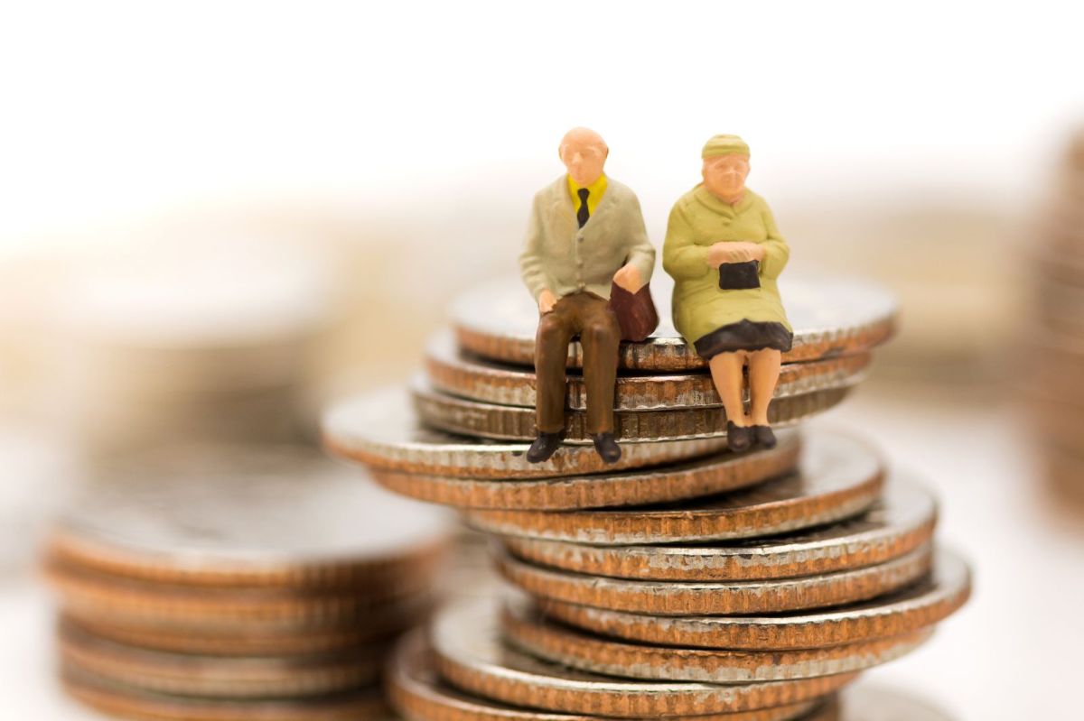 Hacerte acreedor a multas fiscales puede interferir en tus ahorros para la jubilación.