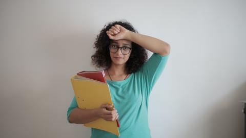 Muchas mujeres que han perdido su empleo durante la pandemia no han podido reincorporarse a la fuerza laboral de Estados Unidos.