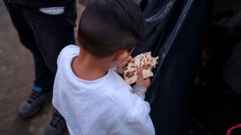 Niño latino en EEUU