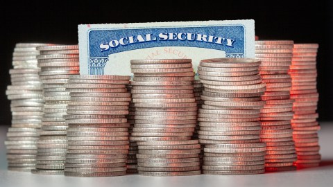 Los trabajadores, sobre todo los más jóvenes, pueden planificar su jubilación con la estrategia del puente y reclamar tarde los beneficios del Seguro Social.