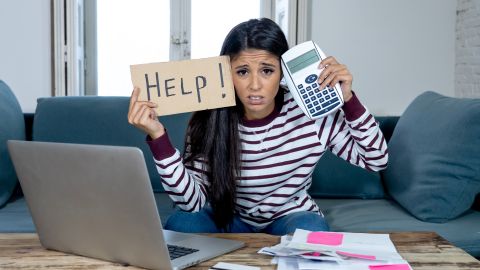 El 26% de todos los californianos obtuvieron el ingreso mínimo necesario de $144,400 dólares al año para comprar una casa con el precio promedio estatal de $786,750 dólares en 2021.