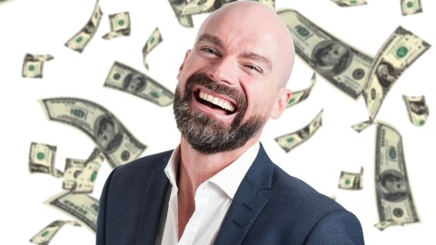 Pagar impuestos del premio de mayor de $632.6 millones de Powerball no hace tan felices a sus ganadores.