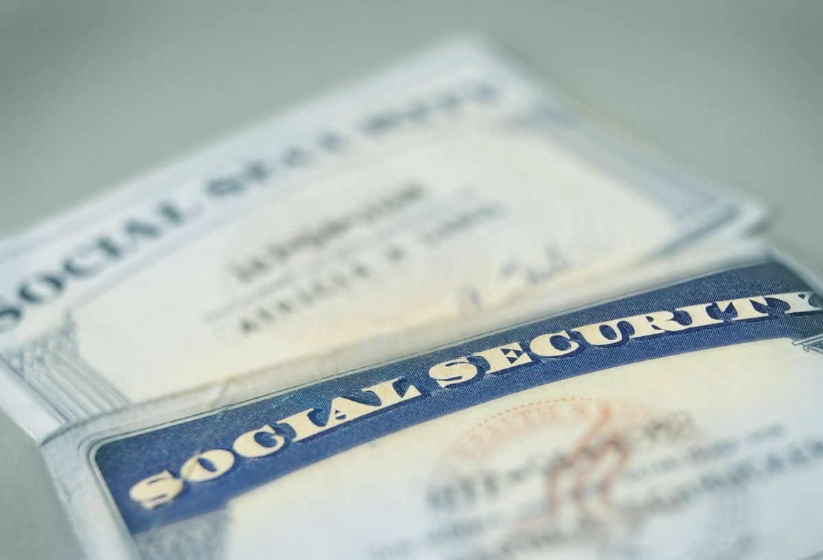 La tarjeta del Seguro Social dispone de información personal de los individuos, principalmente su Número de Seguro Social (SSN).