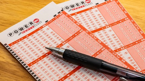 powerball_shutterstock_1263329296