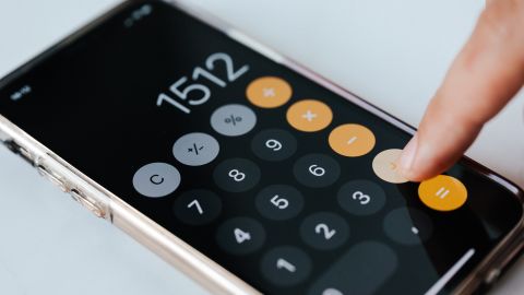 Las calculadoras en línea del Seguro Social te pueden ayudar a determinar cuándo sería mejor cobrarlo.