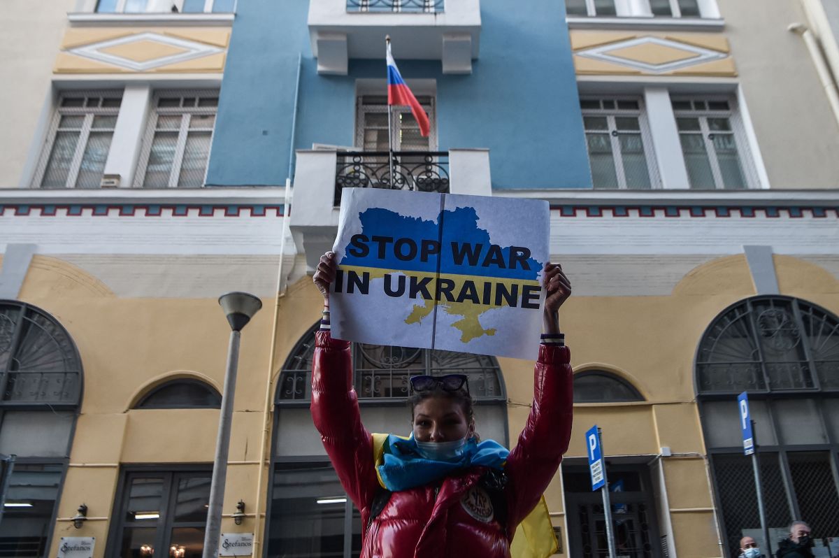 En diversas partes del mundo hay manifestaciones en contra del conflicto y posible guerra entre Rusia y Ucrania.
