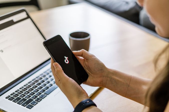 Relacion TikTok y trabajo