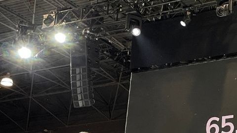 VinFast tiene una de las exhibiciones más grandes en el Auto Show New York que se lleva a cabo en el Javits Center.