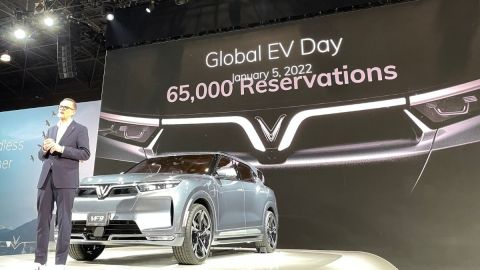 VinFast tiene una de las exhibiciones más grandes en el Auto Show New York que se lleva a cabo en el Javits Center.