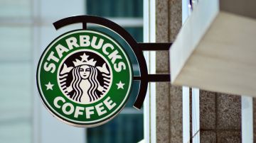 Las sucursales de Starbucks que cerrarán están ubicadas en Los Angeles, Philadelphia, Washington D.C., y Portland, Oregon.