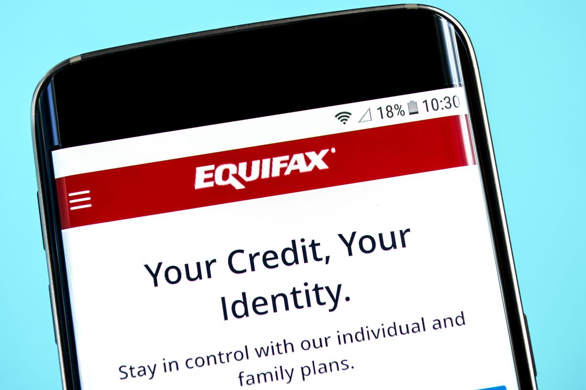 Equifax envió millones de datos equivocados de puntaje de crédito.