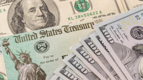 cheques estatales de estímulo
