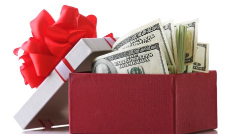 dinero de regalo