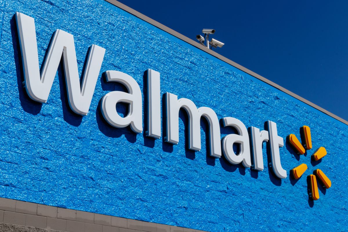 Walmart ofrecerá servicios de salud asequible para los adultos mayores.