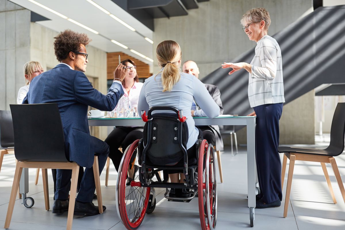Es posible que puedes recibir el Seguro de Discapacidad del Seguro Social (SSDI) y que continúes trabajando.