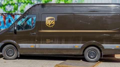 UPS