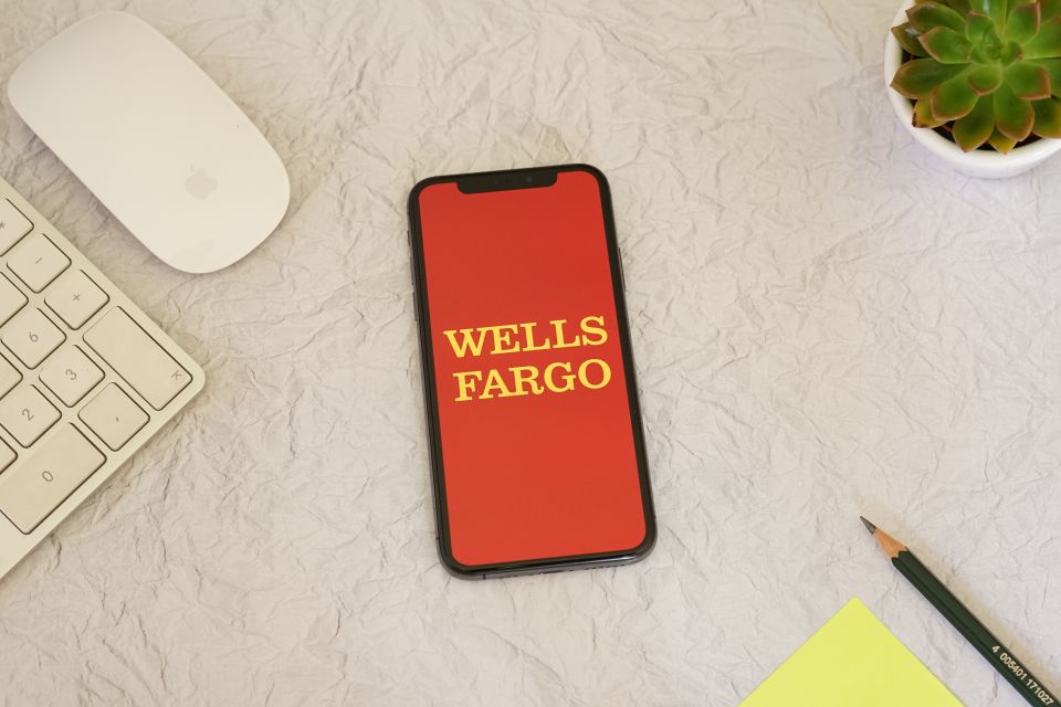 How to make a transfer from Wells Fargo to Bank of America