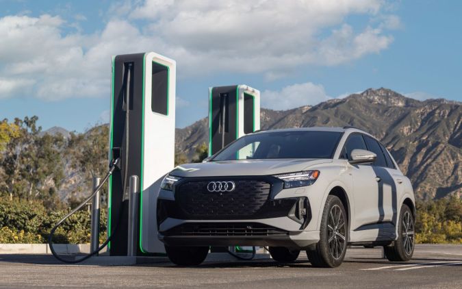 El nuevo Audi Q4 e-tron 2023 es el nuevo miembro de la familia eléctrica de Audi. Foto cortesía Audi.