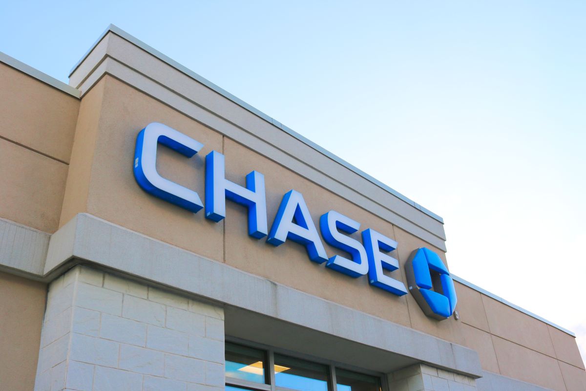Cómo solicitar atención en español en Chase Bank Solo Dinero