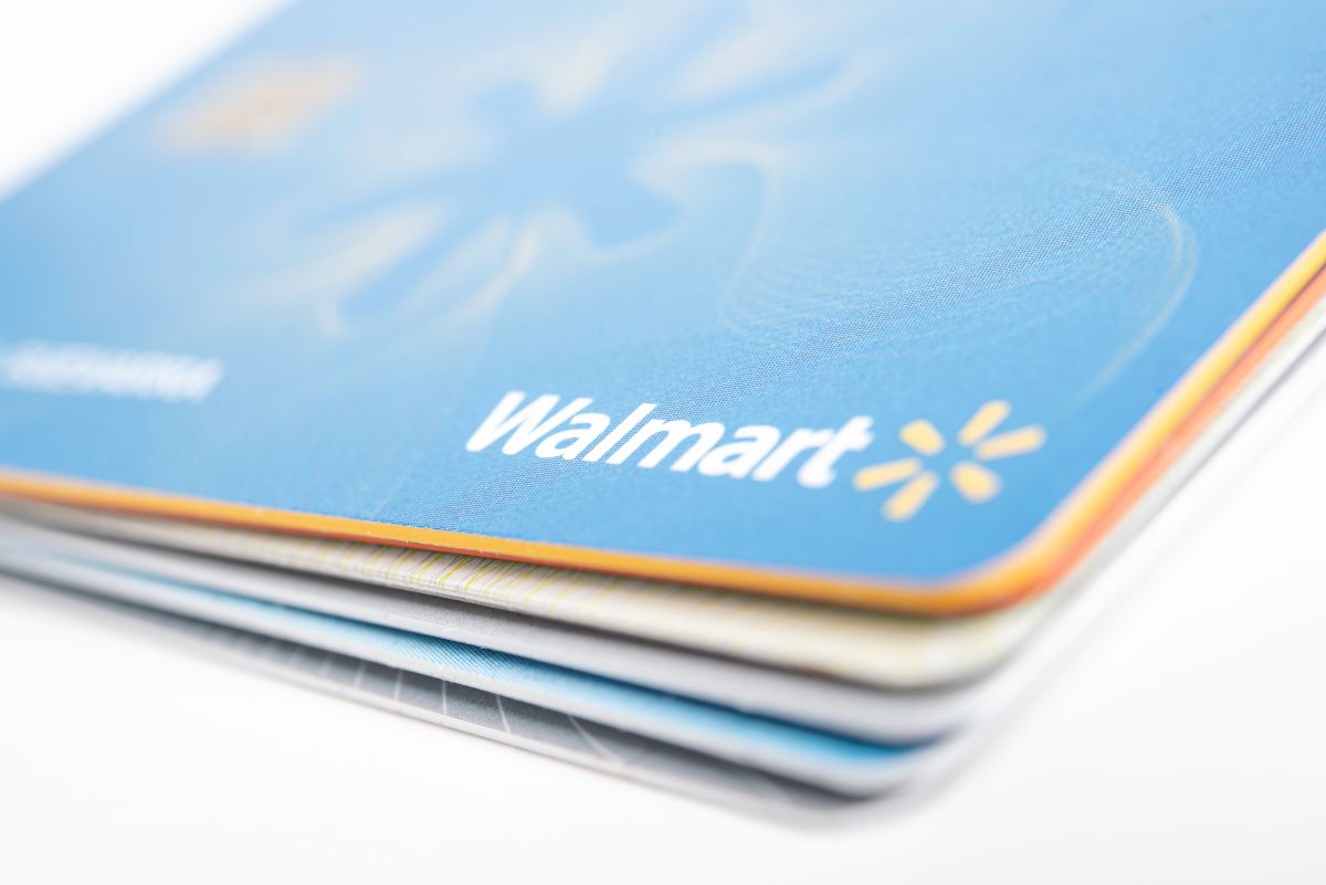 Walmart cuenta con una tarjeta de crédito que beneficia a sus clientes.
