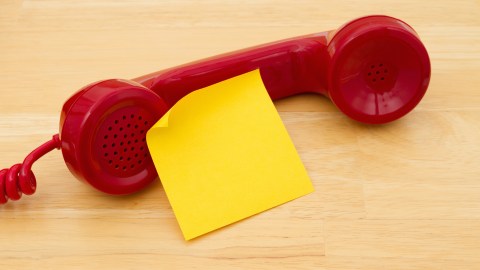 Cómo comunicarte con el IRS en español